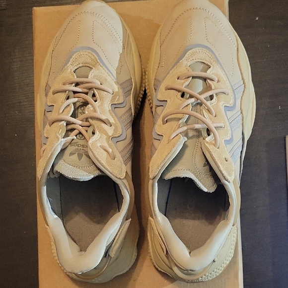 Adidas Ozweego Pale Nude (2022) Mens 9 Womens 10.5 EUC - Picture 6 of 8